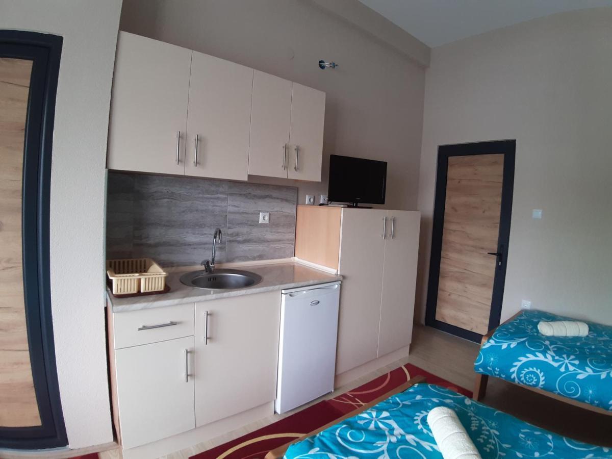 Goka Apartments Gewgelija Zewnętrze zdjęcie
