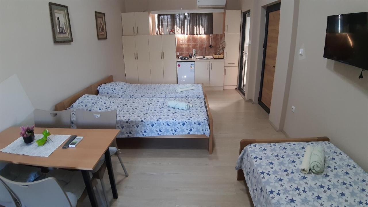 Goka Apartments Gewgelija Zewnętrze zdjęcie